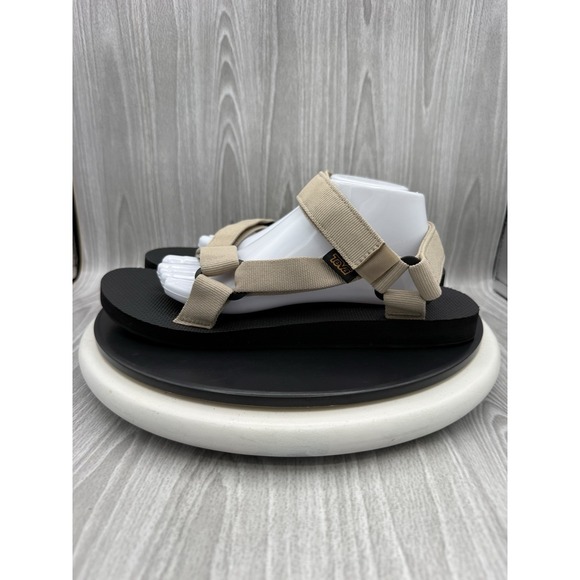 Teva Original Universal Mens Size 11 Khaki Black Outdoor Hiking Sandals NEW